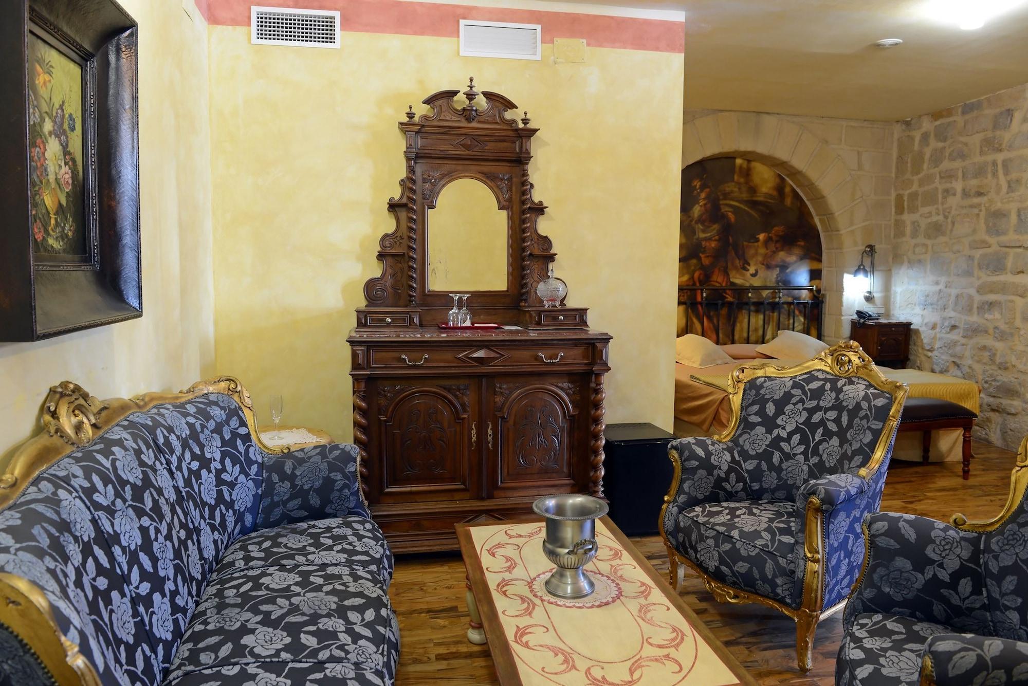 Hotel Cetina Palacio De Los Salcedo Baeza Luaran gambar