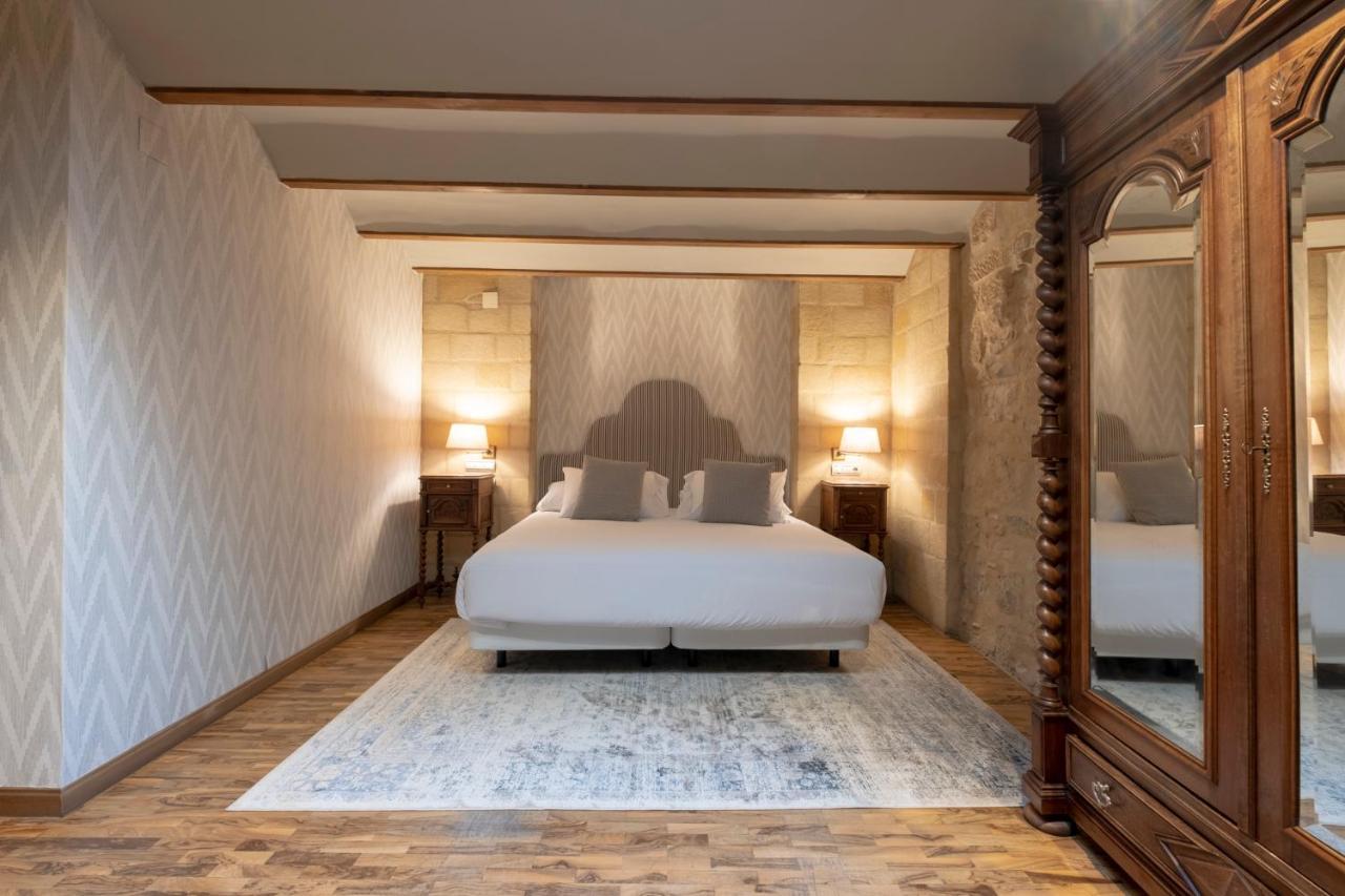 Hotel Cetina Palacio De Los Salcedo Baeza Luaran gambar