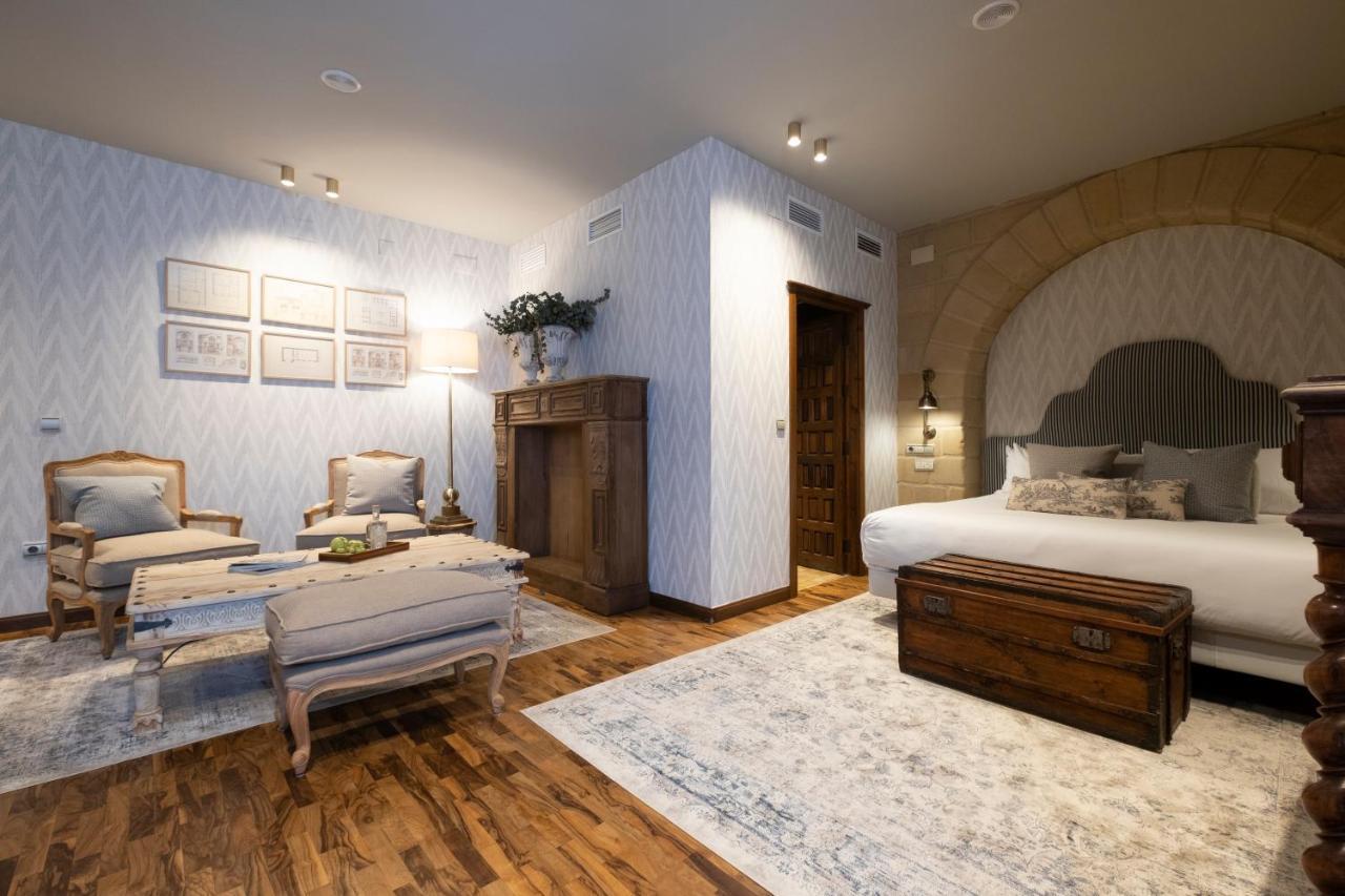 Hotel Cetina Palacio De Los Salcedo Baeza Luaran gambar