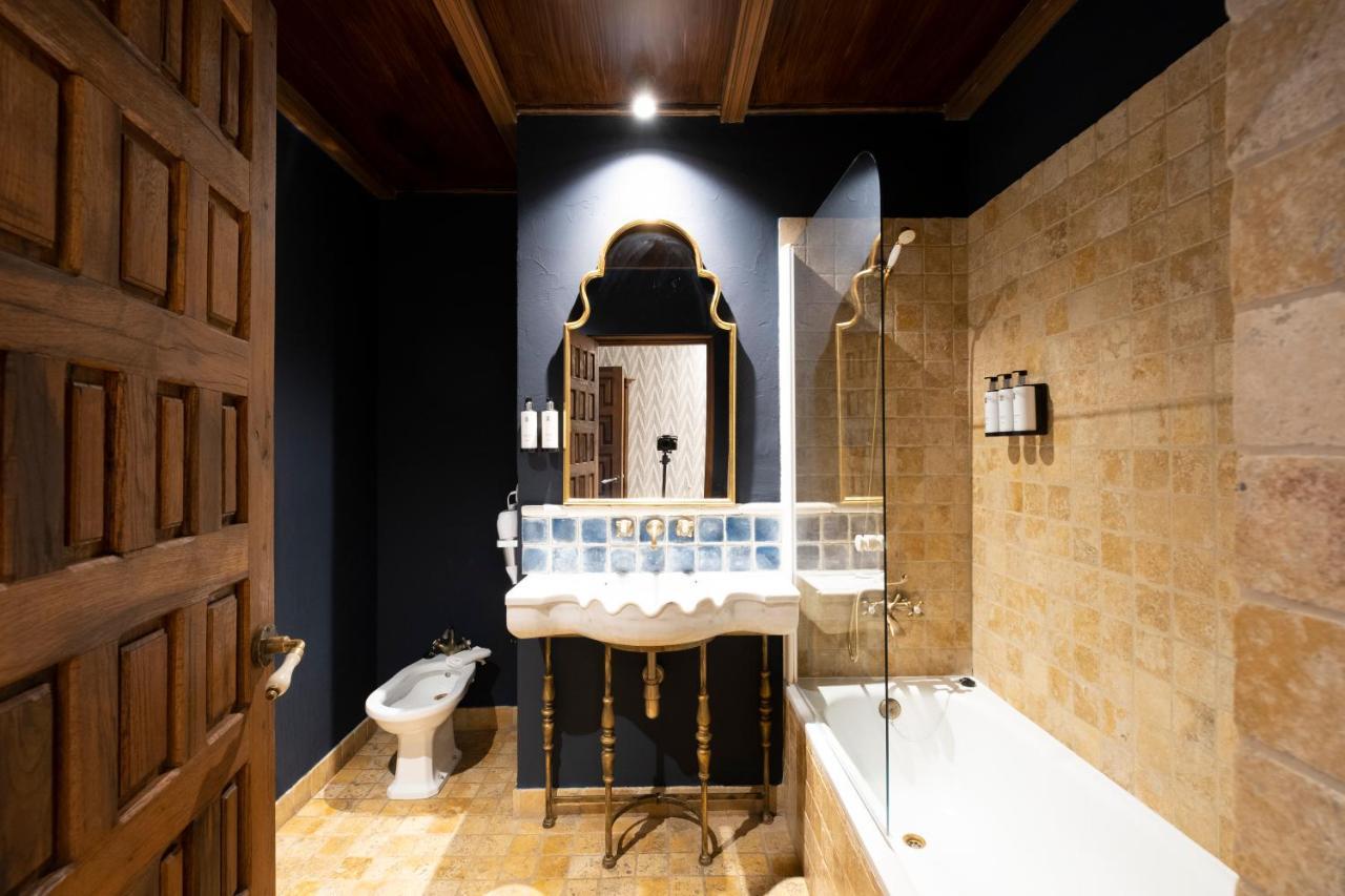 Hotel Cetina Palacio De Los Salcedo Baeza Luaran gambar