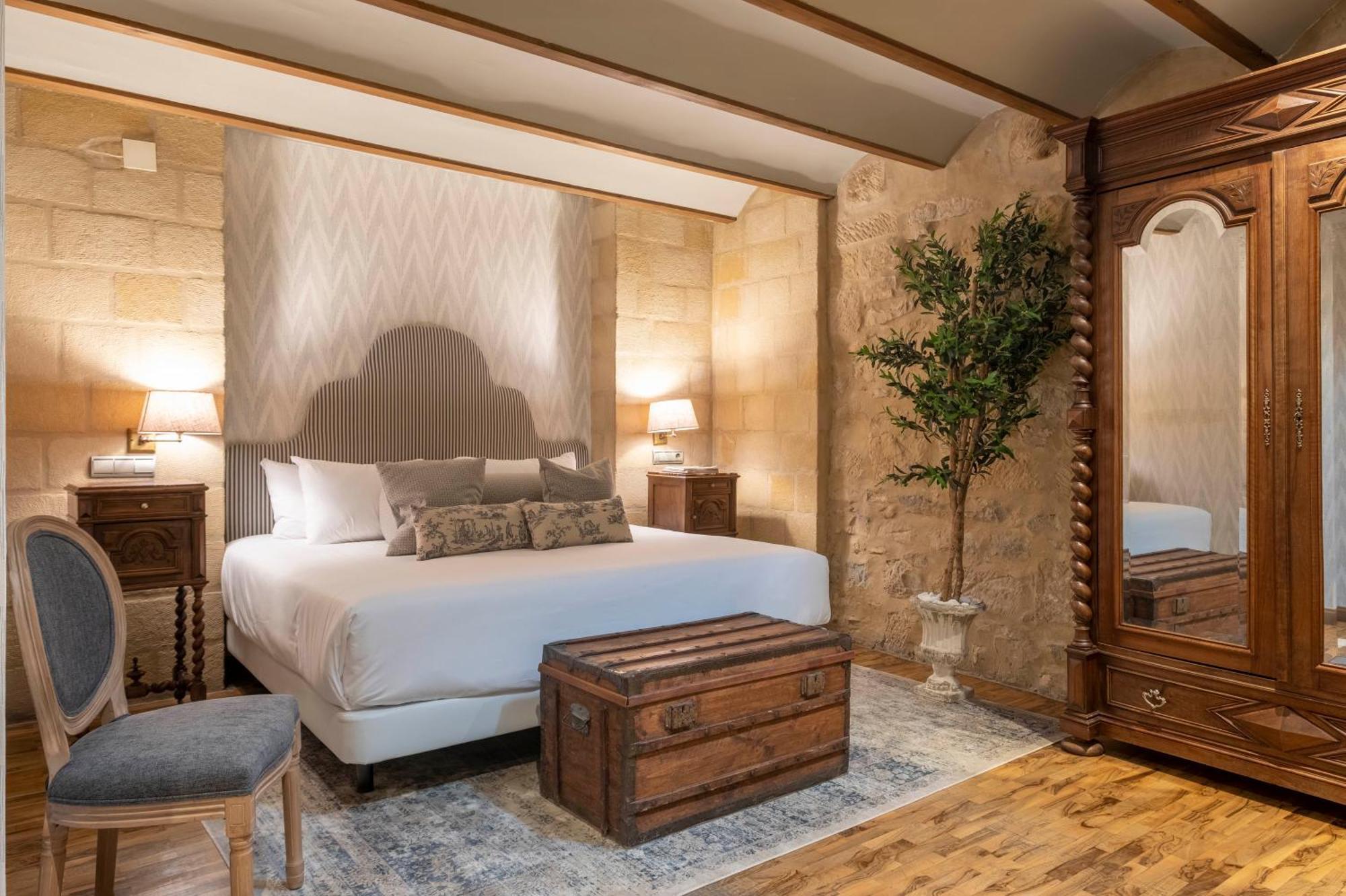 Hotel Cetina Palacio De Los Salcedo Baeza Luaran gambar